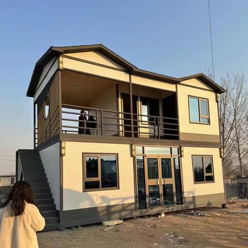 广东佛山轻钢集成房屋与集装箱活动房 从临时办公到多元空间的创新应用